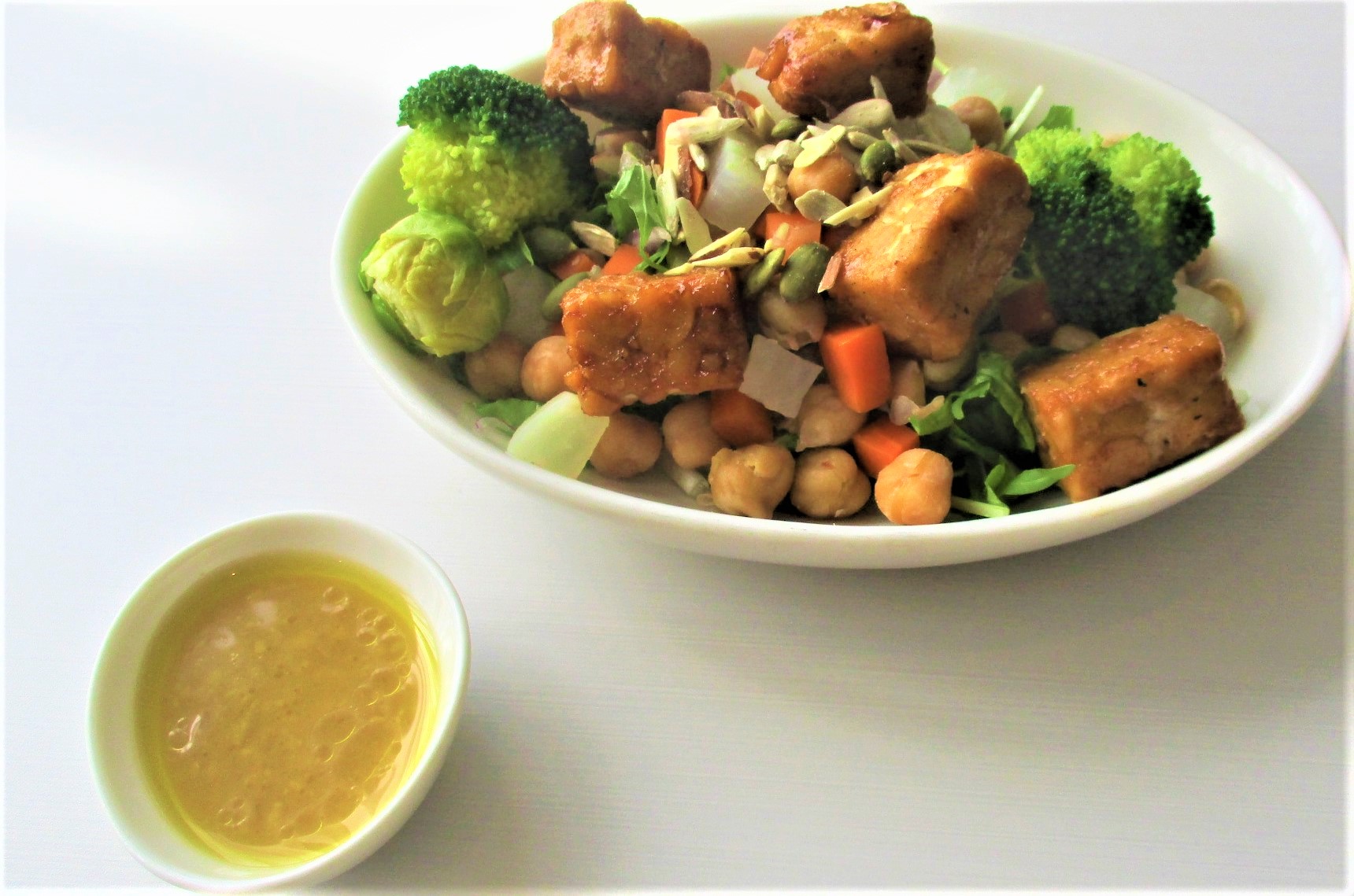 ひよこ豆と照り焼きテンペのサラダ