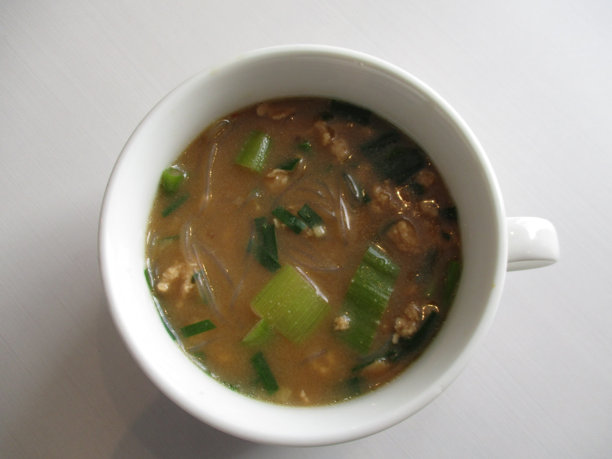 大豆ミートの坦々スープ