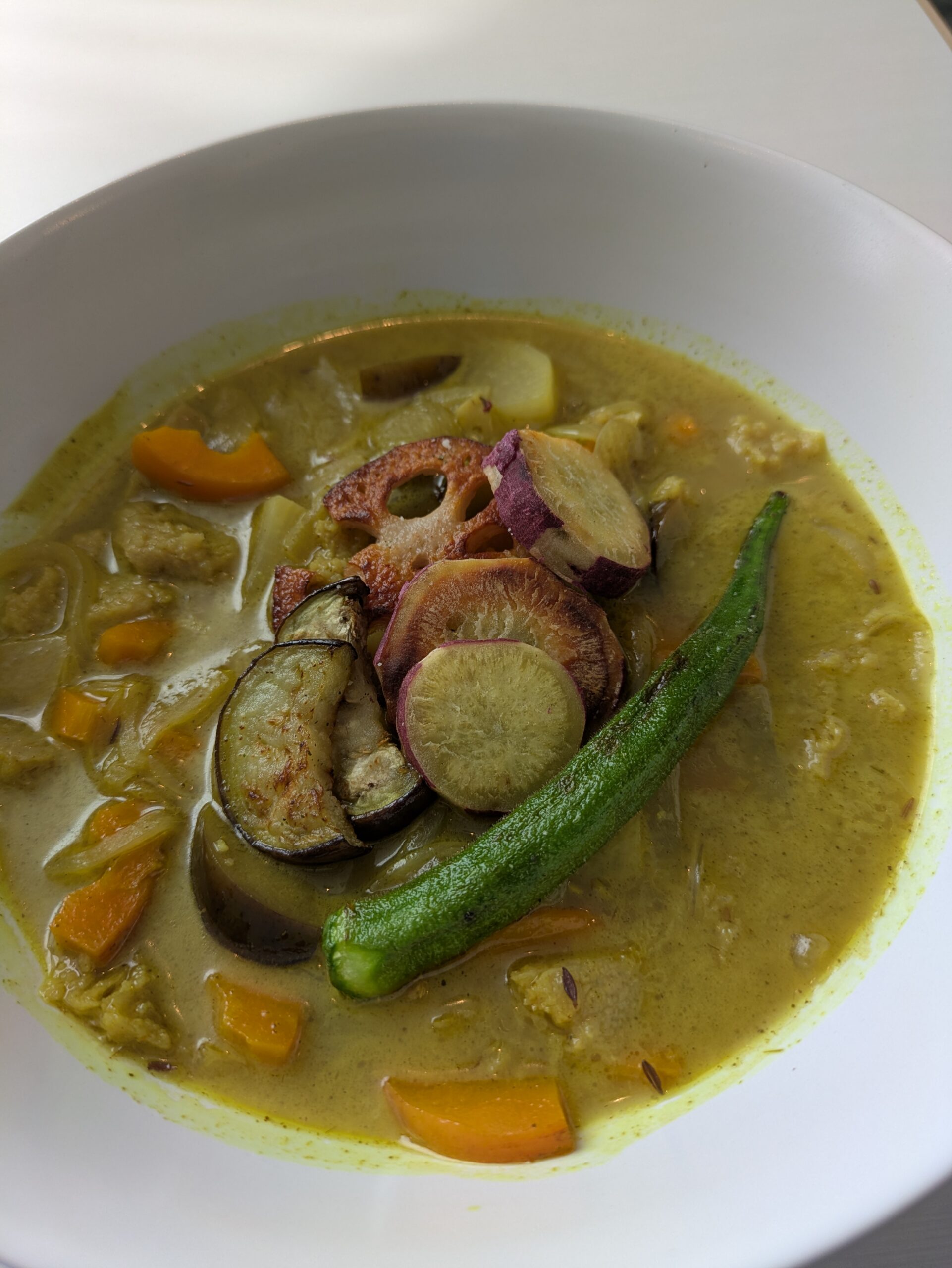 おからこんにゃくのカレー